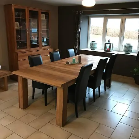 Ferienhaus Vue Sur La Vallee .. *